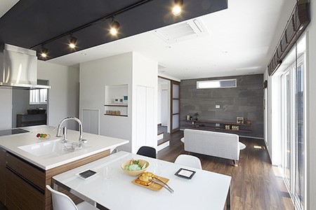 株式会社ソエル