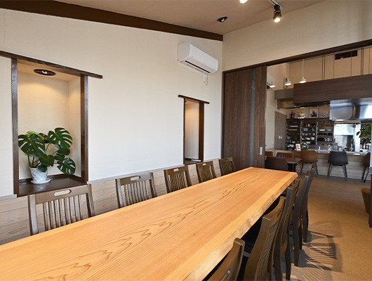 喫茶・お好み焼き・居酒屋 こかげ 店内